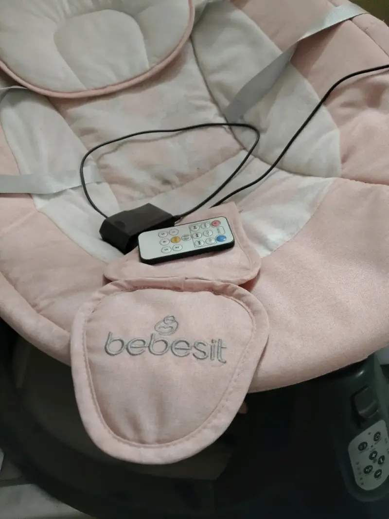 Mesedora electrica con control remoto y cargador. - 2