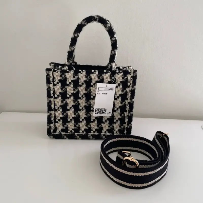 Cartera H&M (20x17 cms) - 2