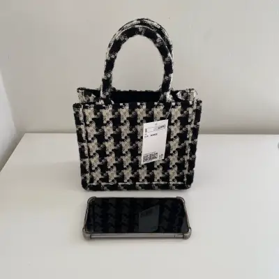Cartera H&M (20x17 cms) - miniatura 4