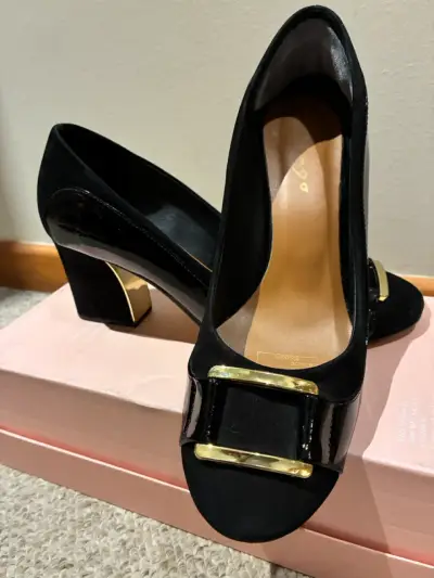 Mingo. Zapatos núm 36 de tacón negro - miniatura 1