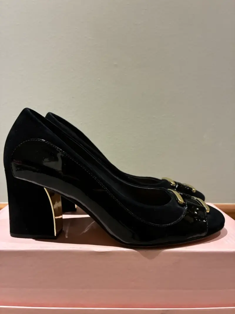 Mingo. Zapatos núm 36 de tacón negro - 2