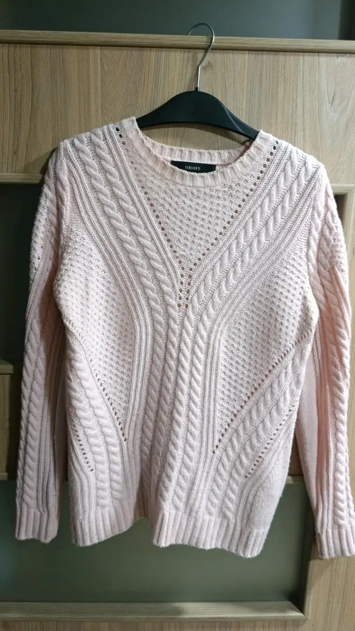 Sweter Forever21