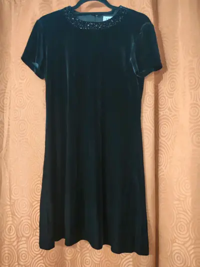 Vestido de plush negro - miniatura 1