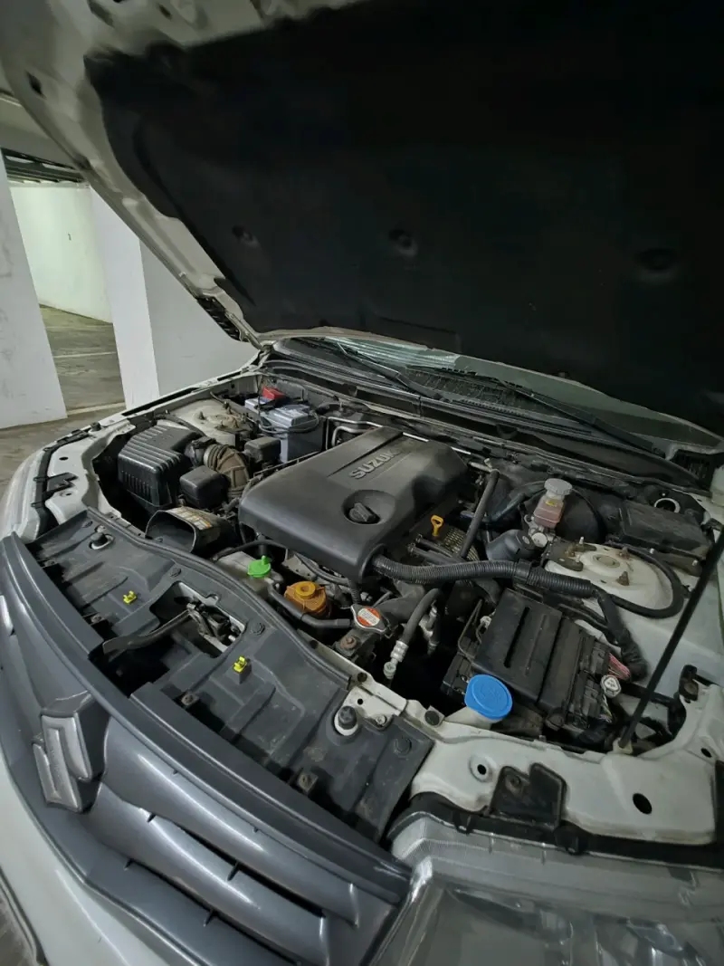 Susuki grand nomade 2015, 2.4 automático - 2