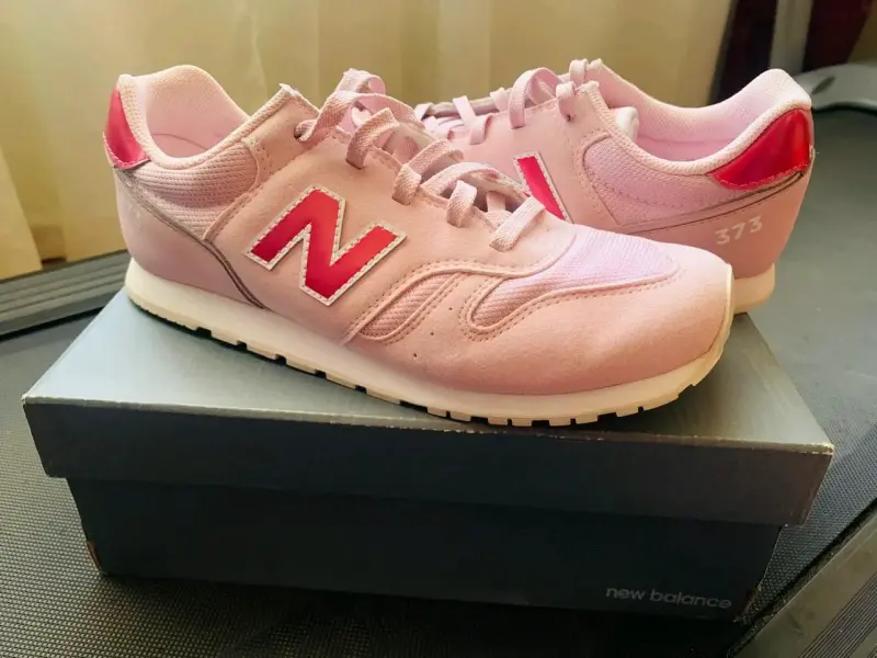 Zapatillas New Balance 373 rosa