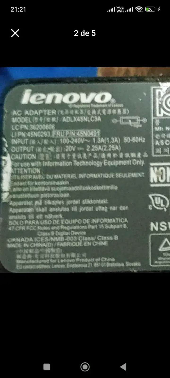 Cargador Lenovo portátil - 4