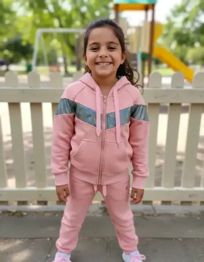 Buzo niña talla 6,8 y 12 - miniatura 2