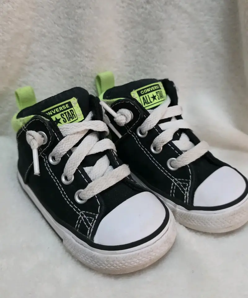 Zapatillas Converse niño negras - 1