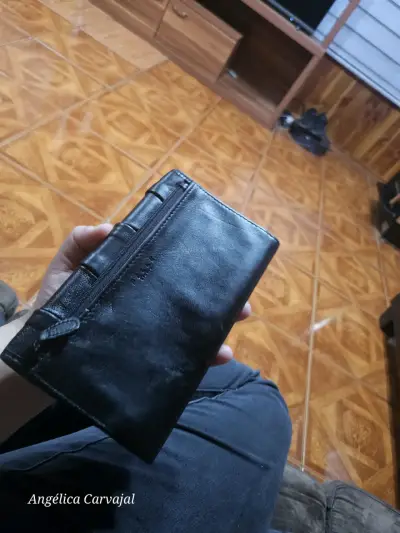 Cartera de cuero negro elegante - miniatura 2