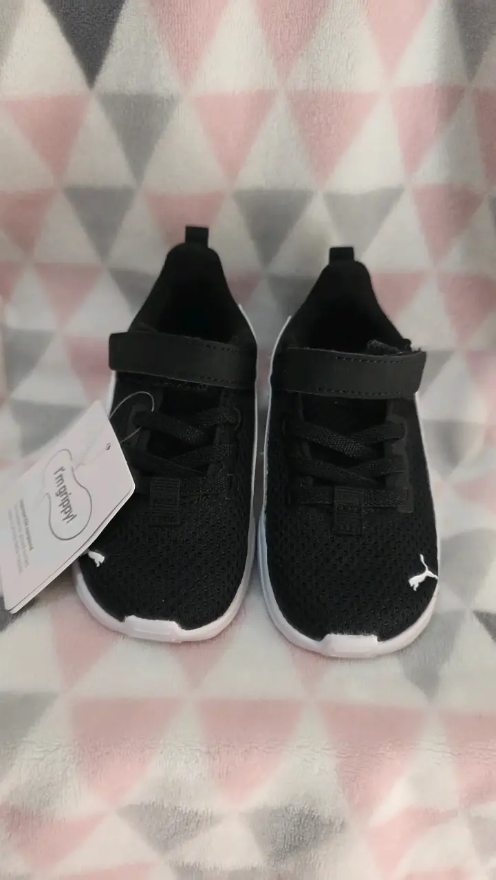 Zapatillas negras para niños - 1