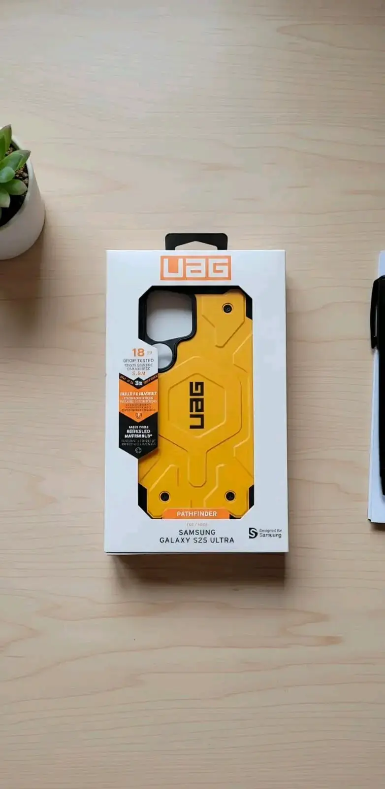 Funda UAG Amarilla Galaxy S25 Ultra - 1