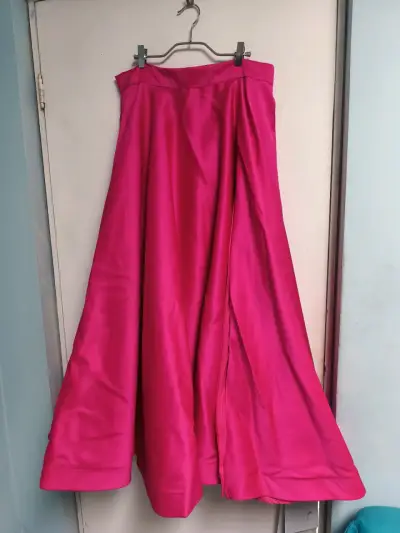 Vestido largo color fucsia - miniatura 3