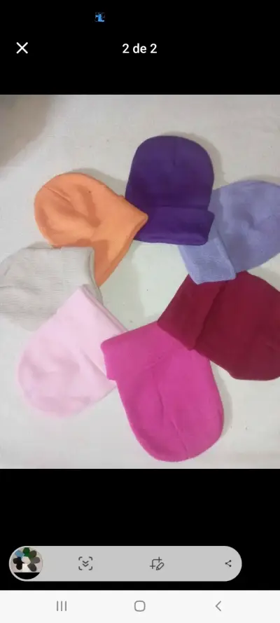 Gorros coloridos para niños y adultos - miniatura 1