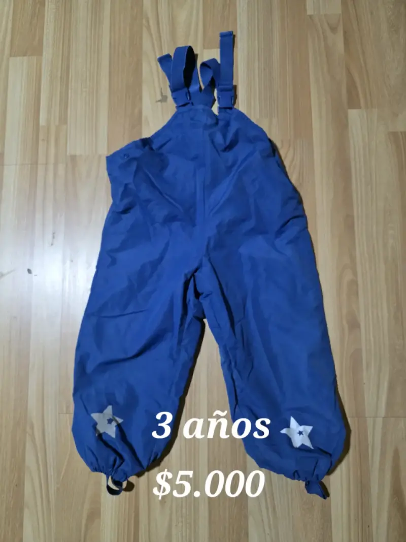 Pantalón impermeable azul 3 años