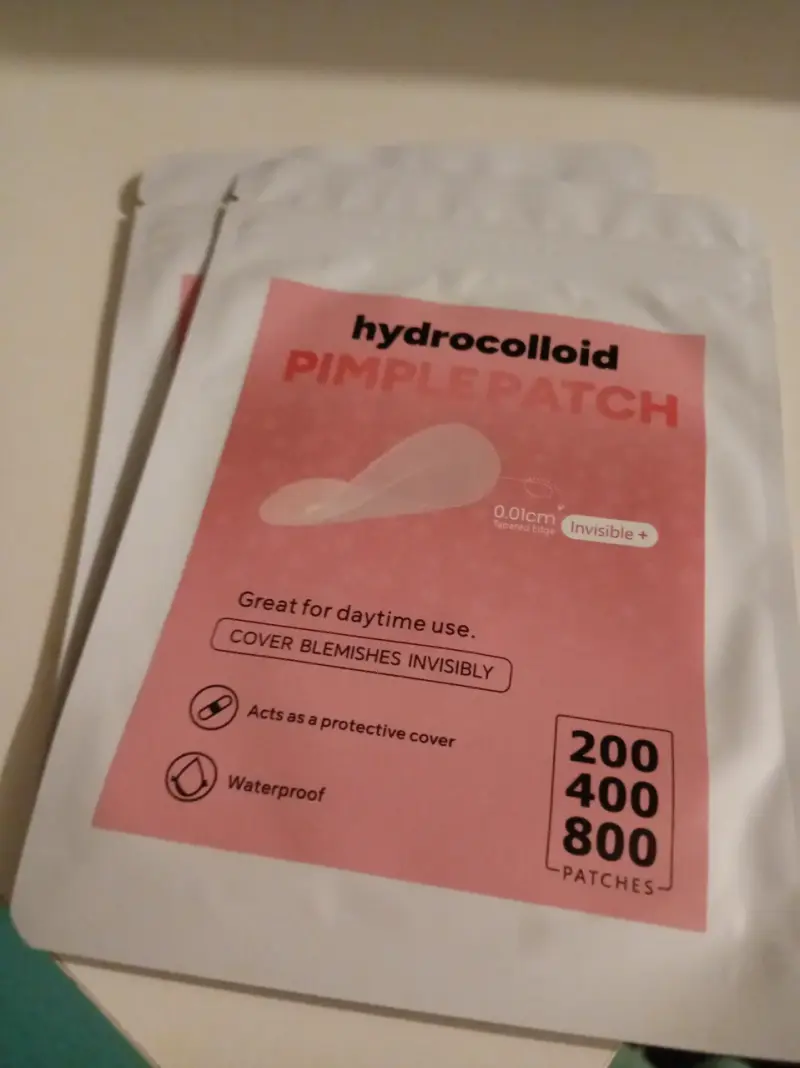 Parche hidrocoloide para acné