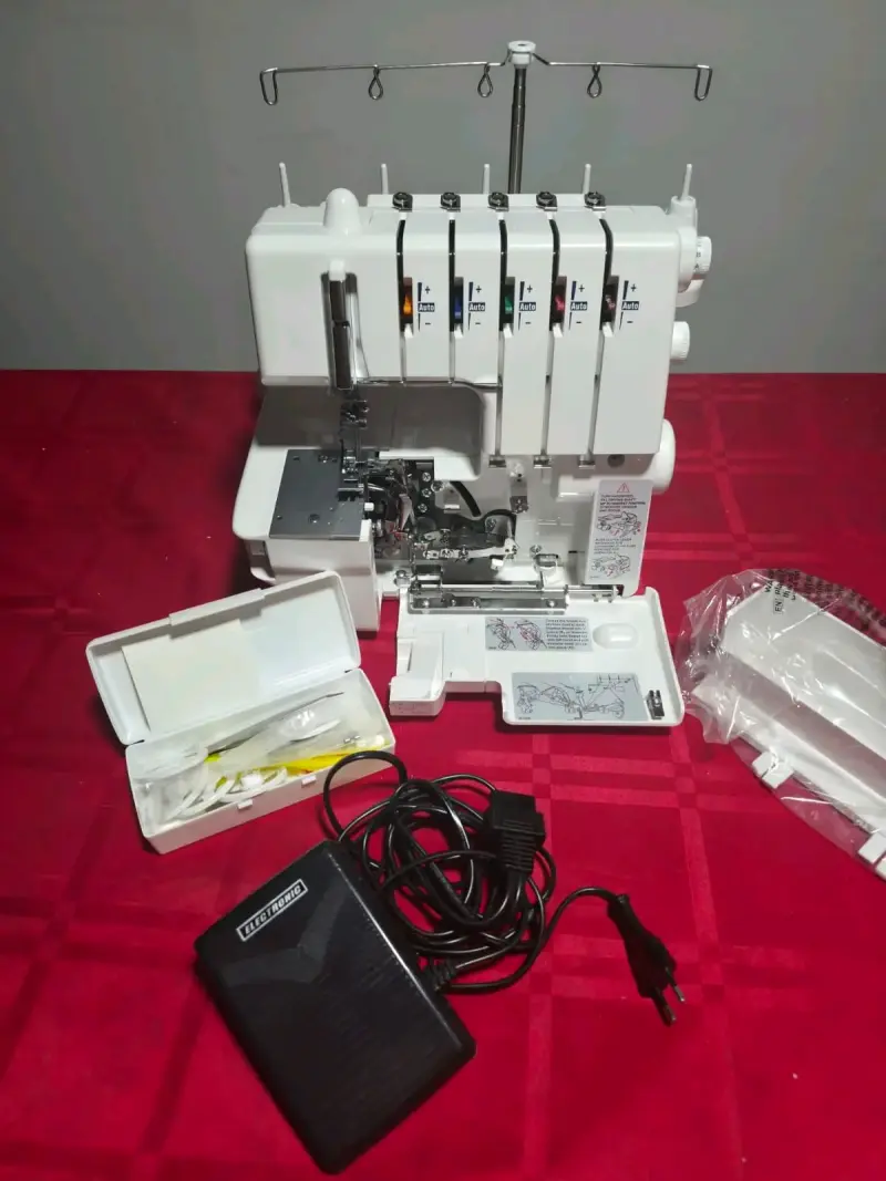 Máquina Overlock Merrylock 3050 - 5