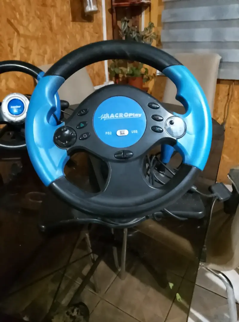 Volante GameGear negro y azul - 4