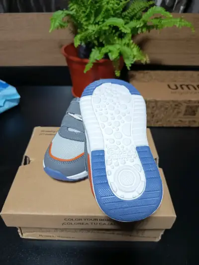 Zapatillas deportivas infantiles grises - miniatura 3