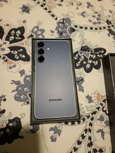 Samsung Galaxy S25 FE nuevo - miniatura 2
