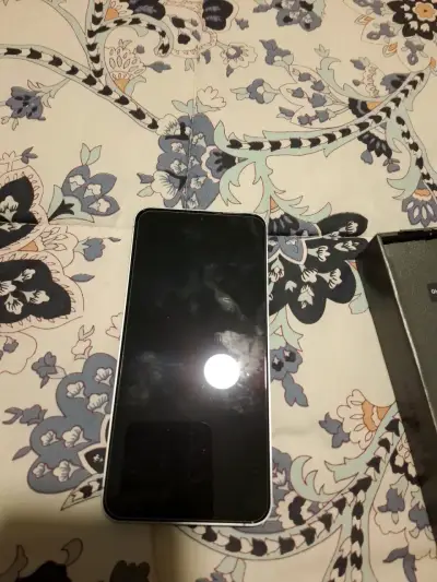 Samsung Galaxy S25 FE nuevo - miniatura 3