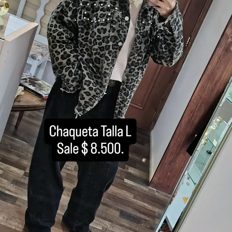 Chaqueta animal print talla L