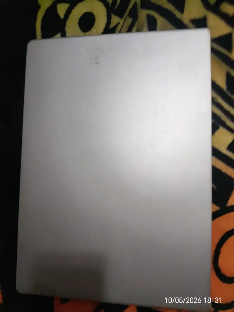Notebook Lenovo gris - 4