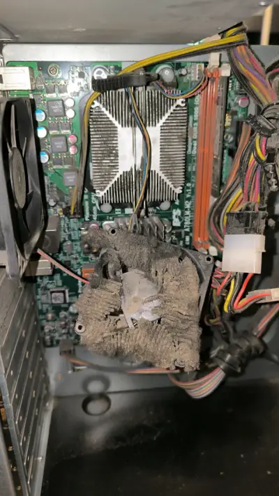 Servicio Técnico  PC y Notebook mantenimiento - miniatura 1