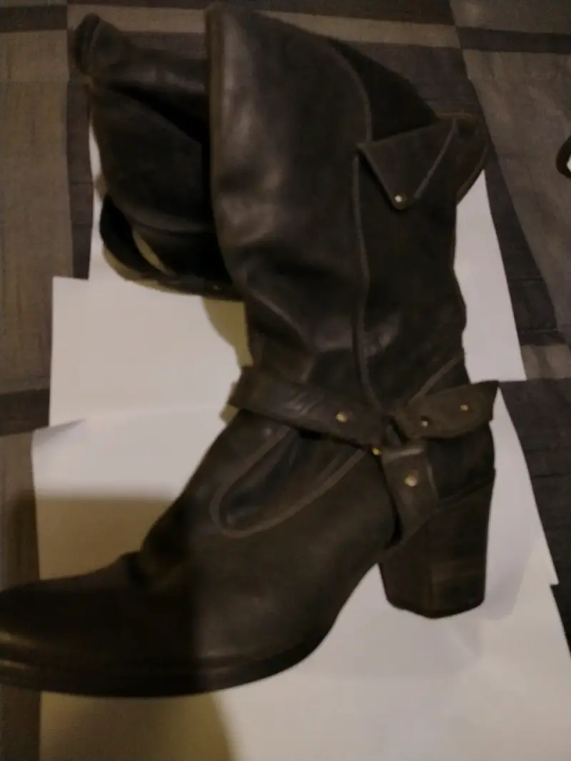Botas vaqueras negras - 1