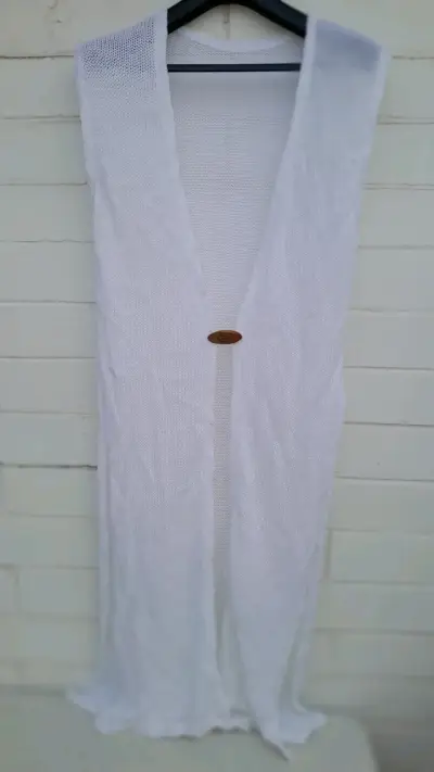 Chaleco tejido rosado o blanco - miniatura 2