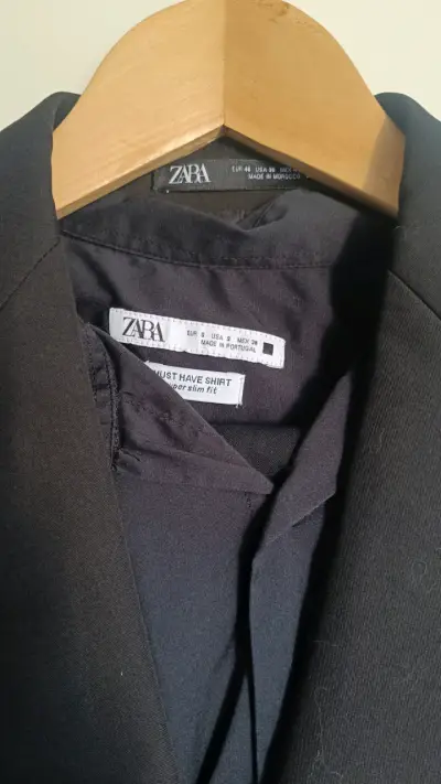 Blazer negro slim fit Zara - miniatura 2