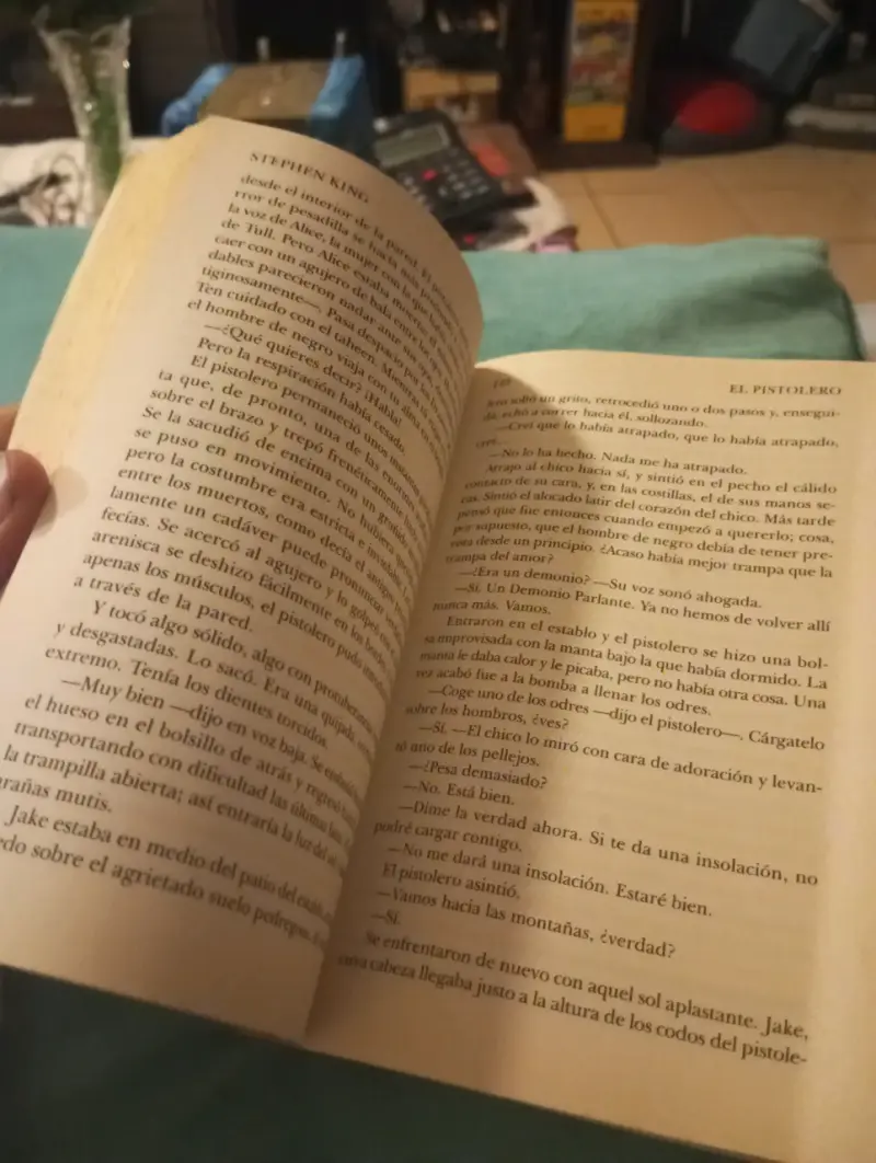 Libro El Pistolero (La Torre Oscura I) - Stephen K - 4