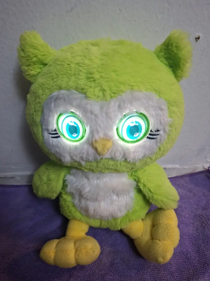 Peluche interactivo Bright Eyes - 5