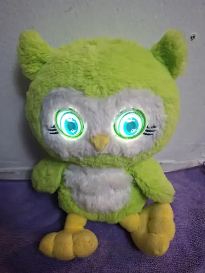 Peluche interactivo Bright Eyes - miniatura 5
