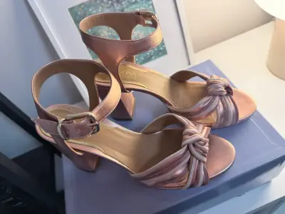 Zapatos de tacón rosa metalizado, Sézane, talla 39 - miniatura 1