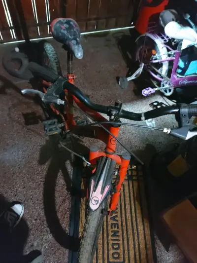Bicicleta bianchi aro 20 edición Hot wells - miniatura 6