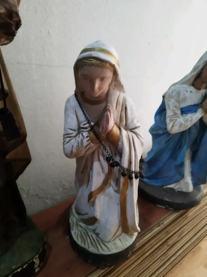 Estatua Virgen María y varias - 2