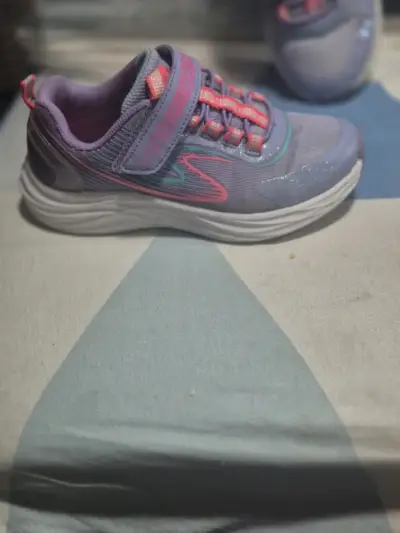 Zapatillas deportivas moradas para niños - miniatura 2