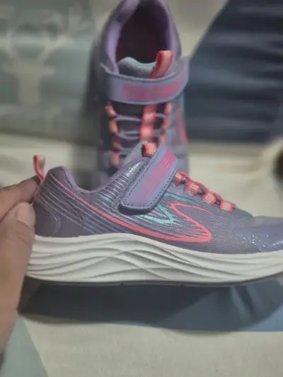 Zapatillas deportivas moradas para niños - miniatura 4