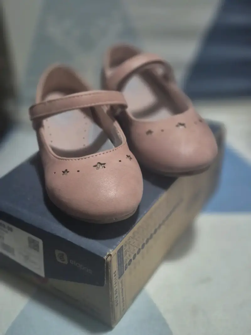 Zapatos de niña rosados con hebilla - 3