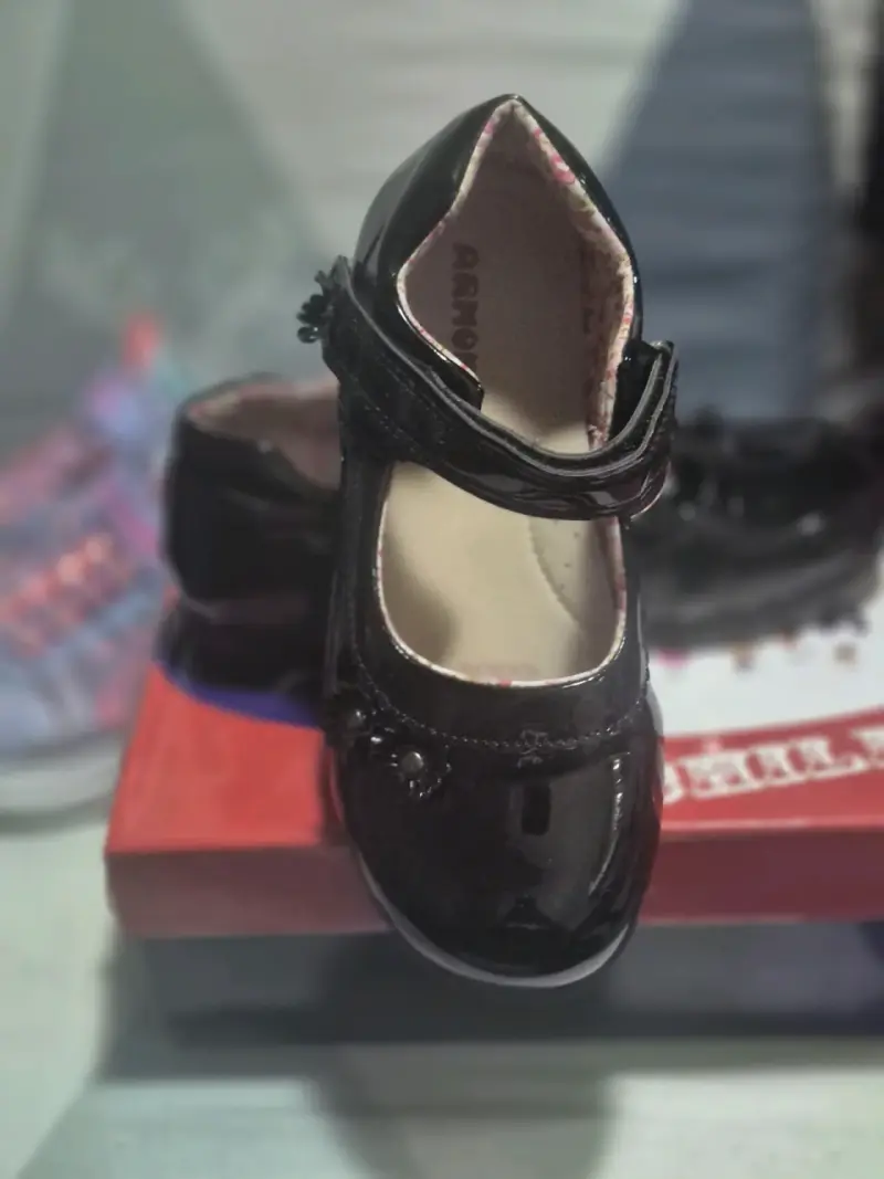 Zapatos negros para niña charol - 2
