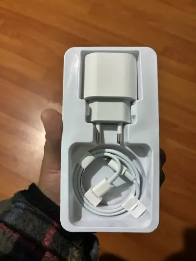 Cargador Apple 25W USB-C - miniatura 2