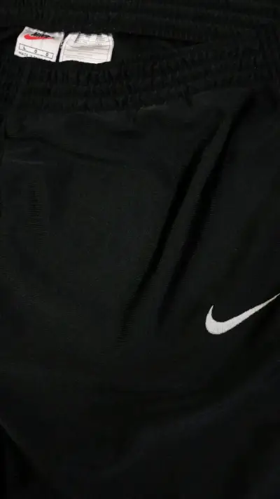Buzo Nike vintage botones laterales - miniatura 3