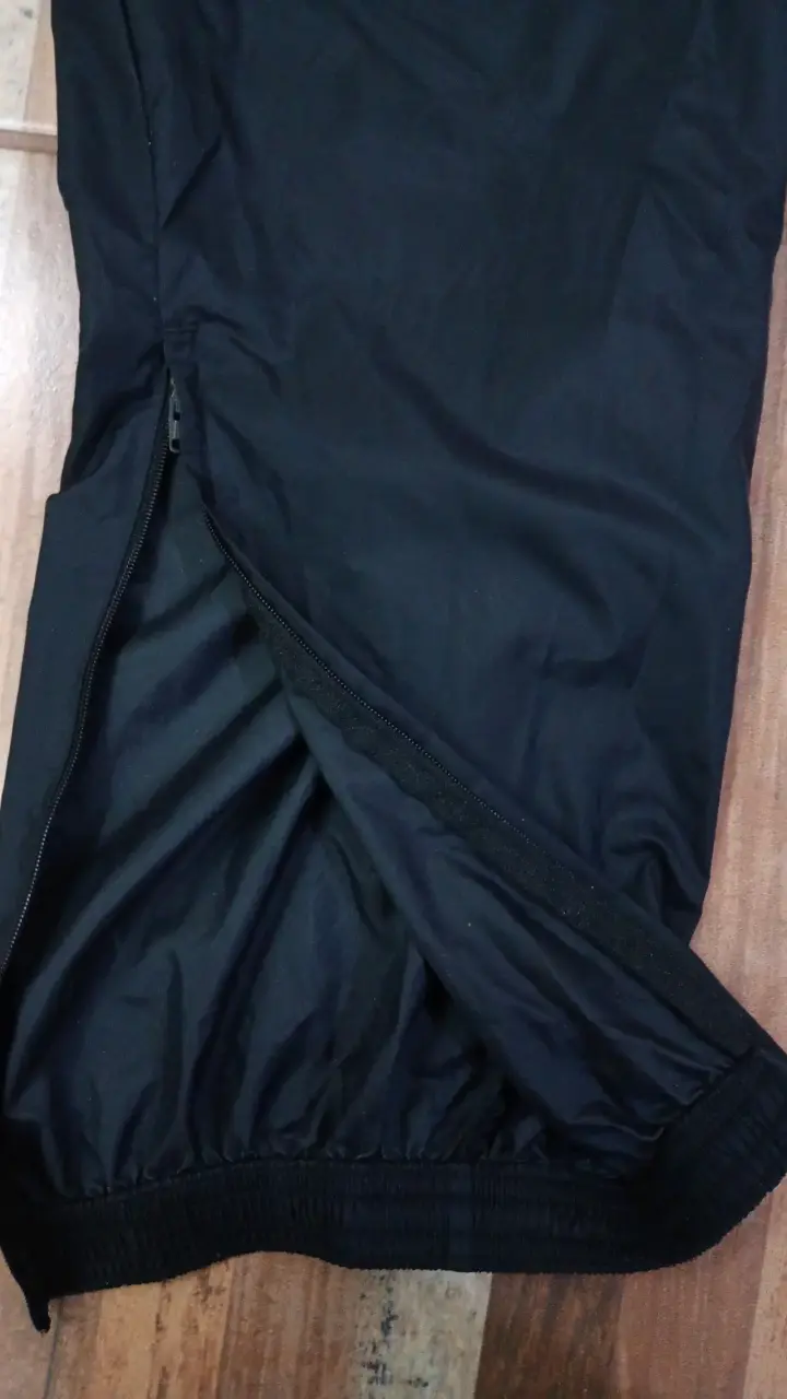 Pantalón Adidas negro - 4