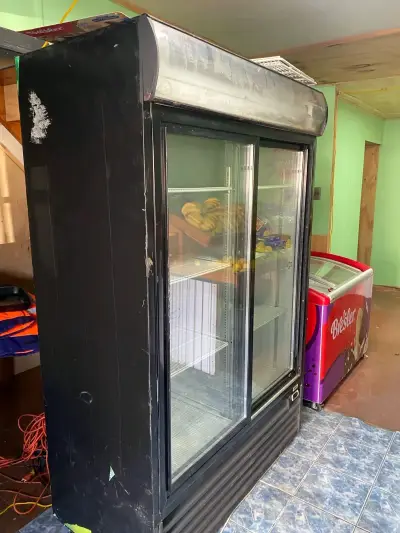 Refrigerador vitrina comercial - miniatura 1