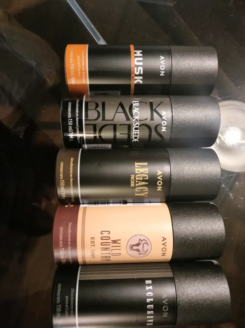Lote de productos Avon para cuidado facial - 6