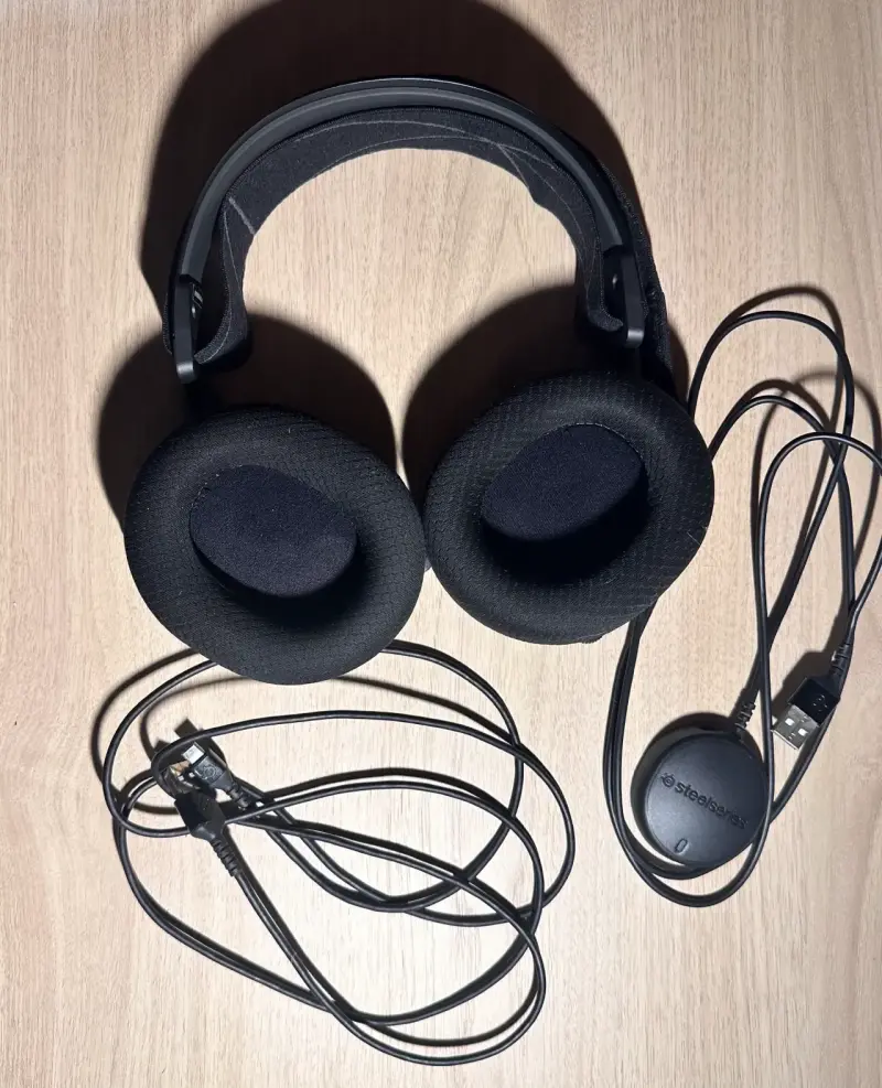 Audífonos SteelSeries artics 7 - 1