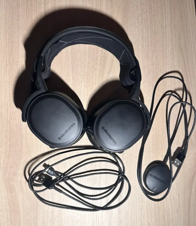 Audífonos SteelSeries artics 7 - 2