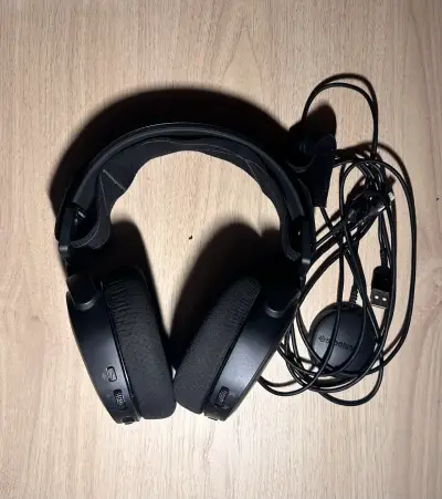 Audífonos SteelSeries artics 7 - miniatura 3