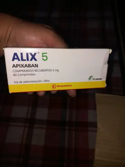 Caja de Apixaban ,Alix 5 anticoagulante - miniatura 1
