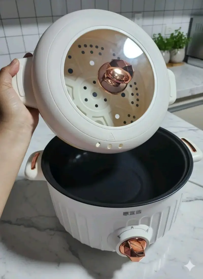 Olla eléctrica blanca con vaporera 6 litros - 3